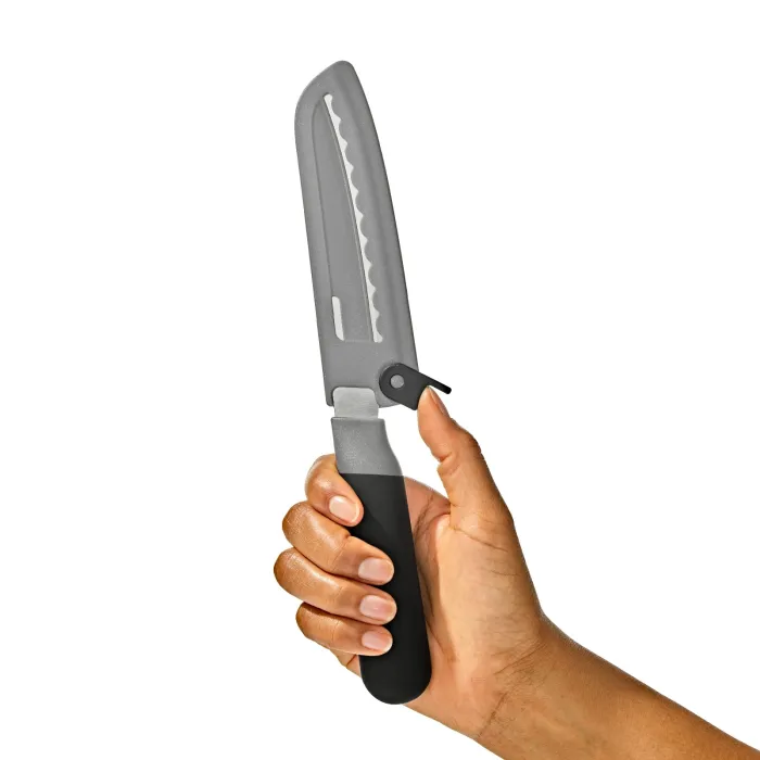 5 in Serrated Utility Knife with Locking Sheath
