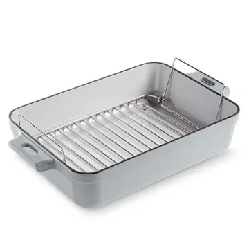 14" x 10" (35-cm x 25-cm) Enameled Cast Iron Pan
