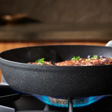 Stone Force, Platinum non-stick, 3.2 Quart Saucepan with Lid